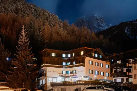 Sporthotel Enrosadira in Campitello di Fassa — foto 15