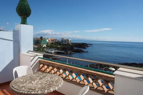 Hotel Arathena Rocks in Giardini-Naxos — foto 8