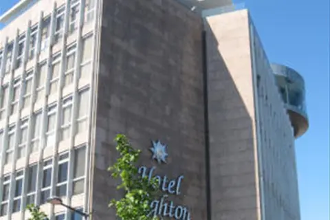Hotel Dighton in Oliveira De Azemeis — foto 16