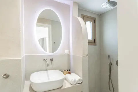 Nusa Suites & Villas in Pallini Municipal Unit — foto 21