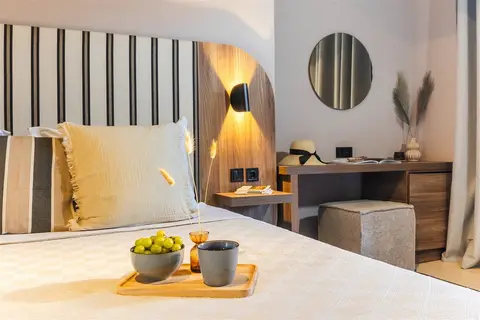 Casa Blue Hotel in Καλύβια — foto 11