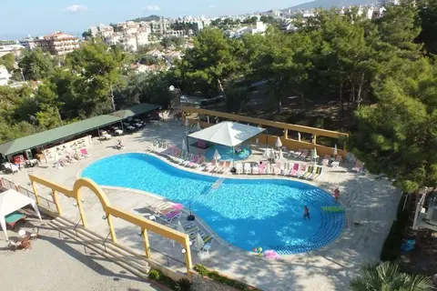 Tuntas Family Suites Kusadasi in Kuşadası — foto 13