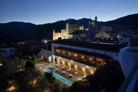 Parador de Guadalupe in Guadalupe — foto 19