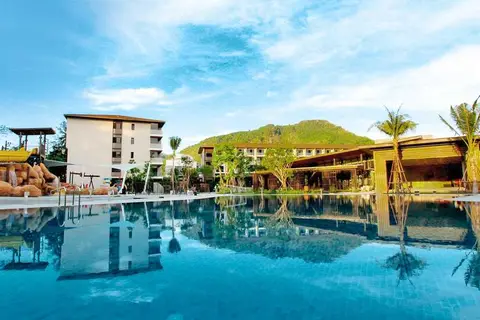 OZO Phuket in ตำบลกะรน — foto 2