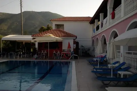 Giannis Studios in Alykanas — foto 10
