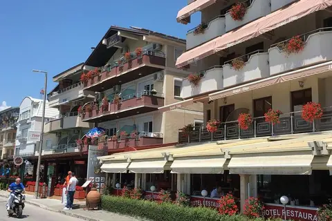 Villa Tino Pub in Охрид — foto 2