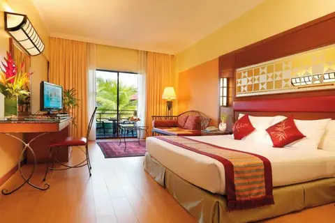 Holiday Villa Beach Resort & Spa in Pantai Tengah — foto 12