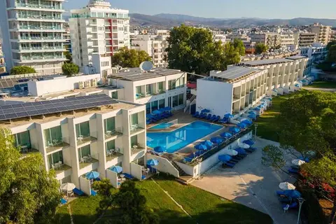 Park Beach Hotel in Γερμασόγεια — foto 10