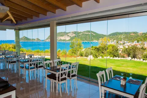 Saint George Palace Hotel in Άγιος Γεώργιος — foto 29