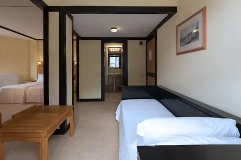 Baía Madeira Hotel - Ocean Beachfront in Machico — foto 16