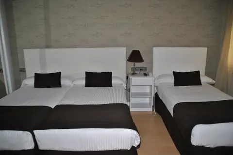 Hotel Junquera in Vigo — foto 22