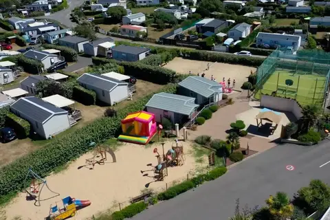 Flower Camping La Pointe Du Talud in Plœmeur — foto 8