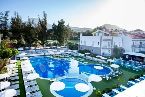 Coral Compostela Beach Golf in Arona