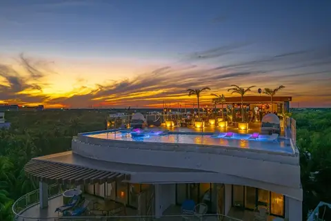 Mvngata Beach Hotel in Playa del Carmen — foto 2