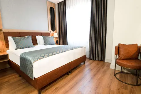 Grand Sirkeci Hotel in Fatih — foto 13
