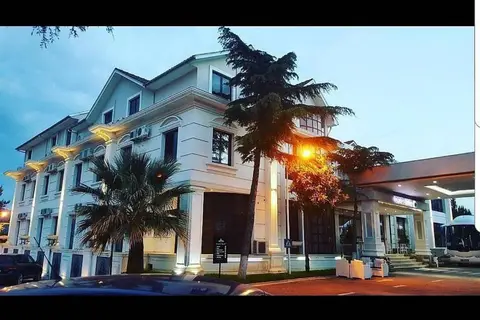 Univers Hotel in Elbasan, foto 13