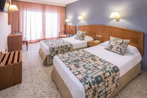 Hotel Oasis Park in Lloret de Mar — foto 4