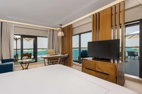 Taj Exotica Resort & Spa The Palm Dubai in Dubai — foto 6