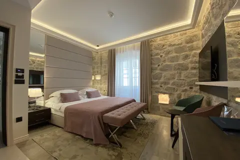 Leon Coronato Heritage Hotel in Perast — foto 5