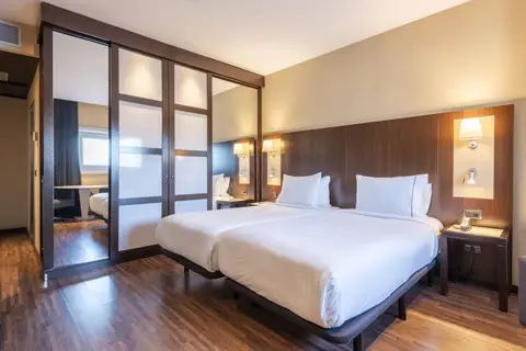 Leonardo Royal Hotel Barcelona Fira in Barcelona — foto 19
