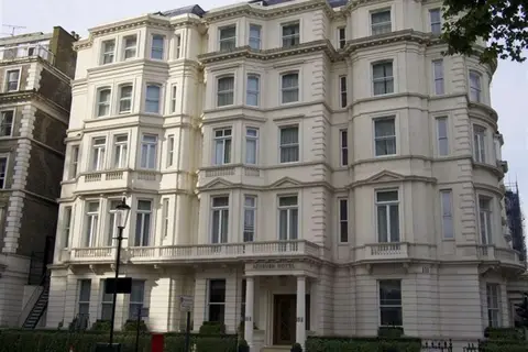 Ashburn Court Apartments in Londen, foto 15