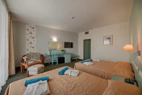 Berlin Golden Beach Hotel in СПА център Ривиера Бийч — foto 18