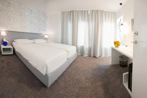 Hotel Jona in Podstrana — foto 6