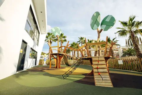 Alannia Salou in Salou — foto 4