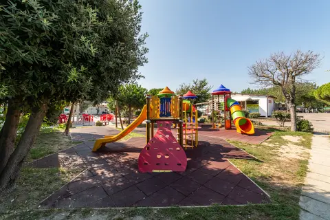 Pini Beach Village in Ravenna — foto 3