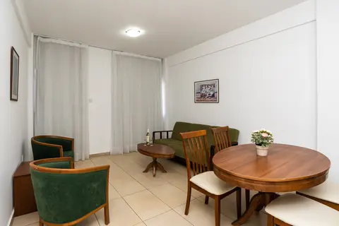 Flora Hotel Apartments in Παραλίμνι — foto 20