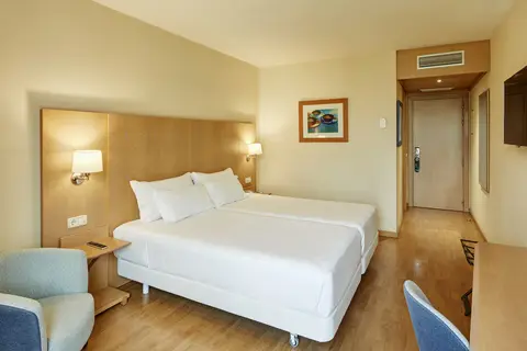 Sercotel Porta Barcelona in Sant Just Desvern — foto 19