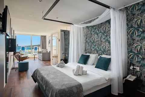 Hotel Mimosa Lido Palace in Labin — foto 11