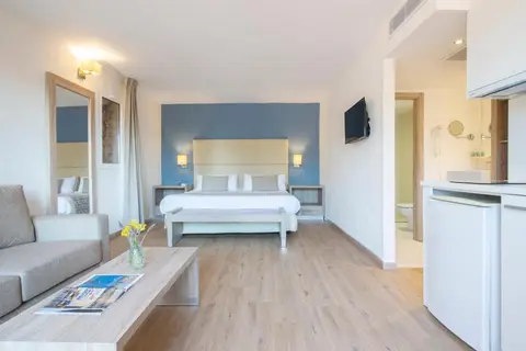 Pierre & Vacances Apartamentos Premium Menorca Binibeca in Sant Lluís — foto 29