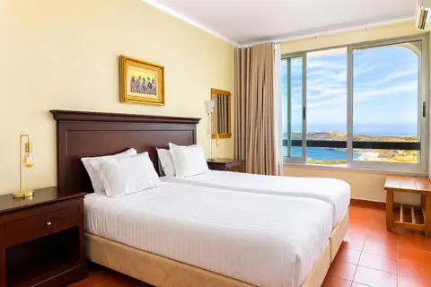 Navigator Beach & Nature Hotel in Porches — foto 8