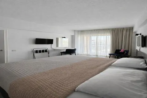 Navarria Hotel in Limassol — foto 20