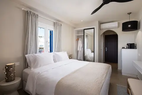 The Noverian Bios Santorini Vegan Hotel in Φηρά Θήρας — foto 22