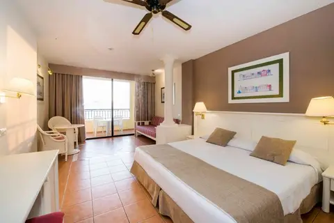 Bahia Principe Tenerife Resort in Adeje — foto 17