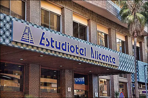 Estudiotel Alicante in Alicante — foto 4