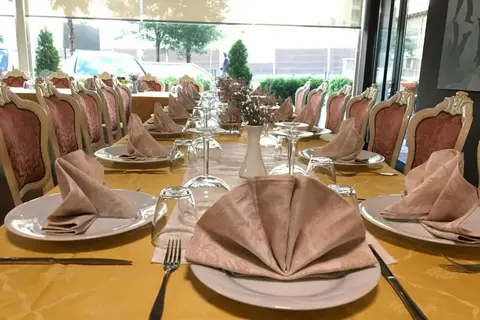 Hotel Deluxe in Tirana — foto 24