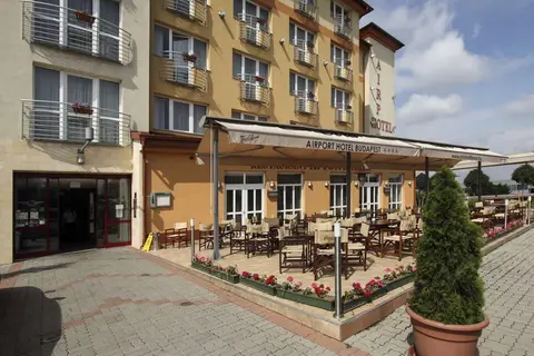 Airport Hotel Budapest in Vecsés — foto 17