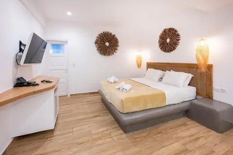 Smy Mediterranean White Santorini in Δημοτική Ενότητα Τιθορέας — foto 25