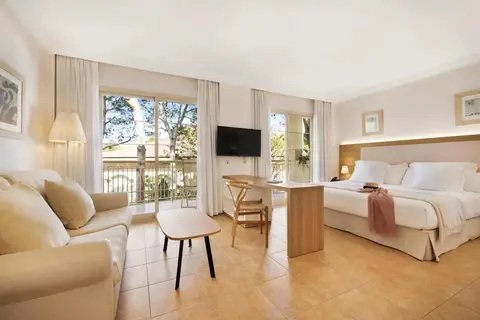 VIVA Cala Mesquida Suites & Spa in Capdepera, foto 5