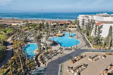 Kasteli Studios & Apartments in Panormos