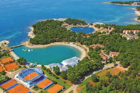 Apartments Amfora Plava Laguna in Bašanija — foto 11