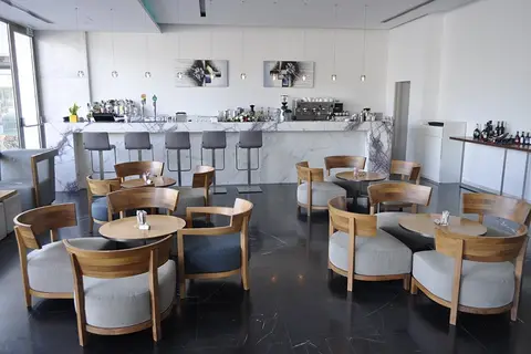 Sun Hall Hotel in Larnaca — foto 13