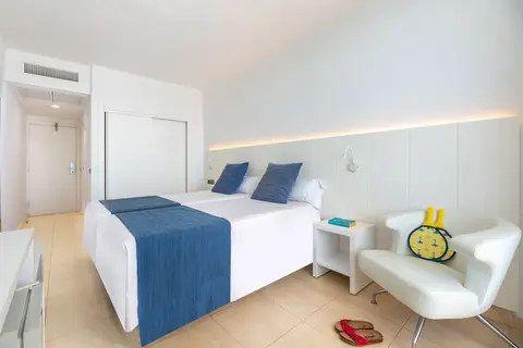 Vibra Algarb in Ibiza — foto 11