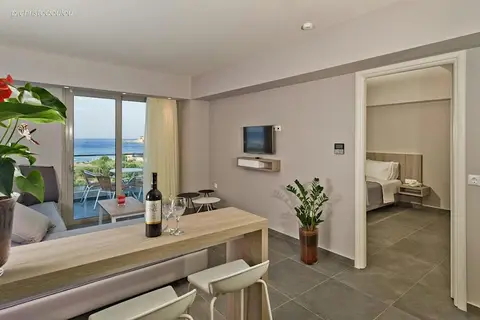 Parasol Luxury Hotel & Suites in Pigadia, foto 28