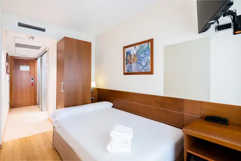 Duerming Longoria Plaza Hotel in Oviedo — foto 6