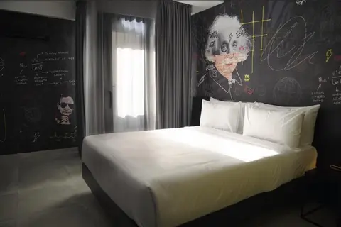 SO City Hotel in San Ġiljan — foto 18