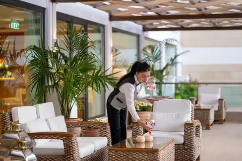 Constantinou Bros Asimina Suites Hotel in Geroskipou — foto 7